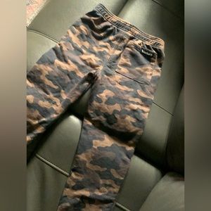Like new kids timberland brand joggers. Size 5 boys
